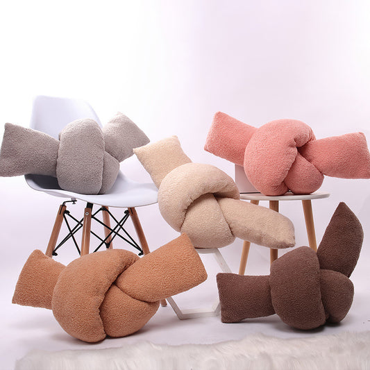 Tie-the-Knot Pillow